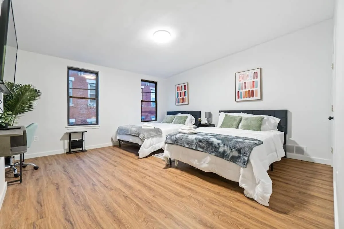 Near Stadium 2 Bdrm House W Fire Pit Free Wifi Pittsburgh 0*,